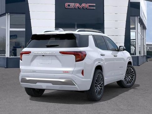 New 2026 GMC Terrain Denali w/ LPO, Floor Liner Package AWD/4WD image 4