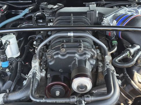 Used 2009 Ford Mustang Shelby GT500 RWD image 25