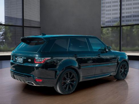 Used 2022 Land Rover Range Rover Sport HST image 12