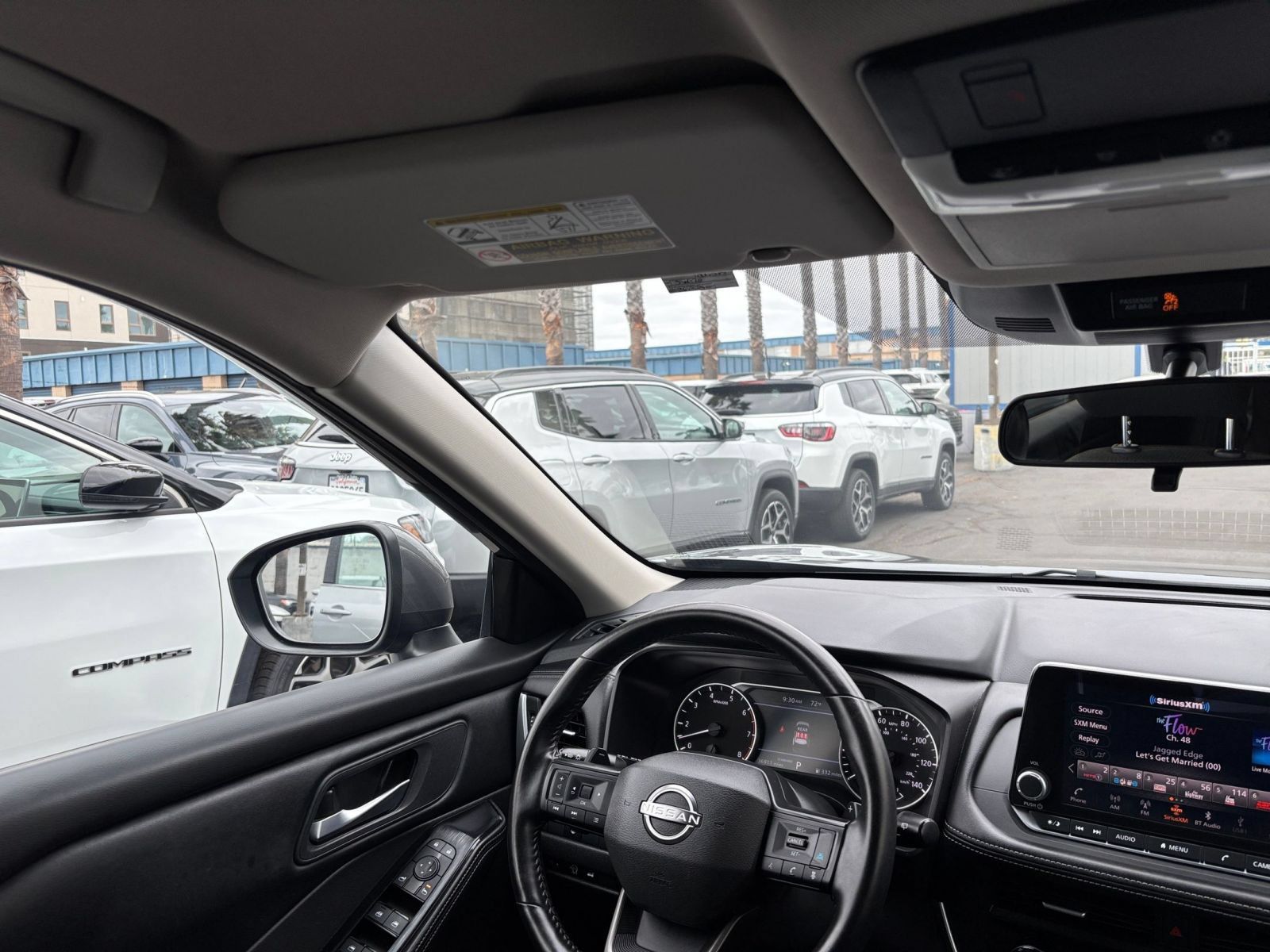 Used 2025 Nissan Rogue SV FWD image 35