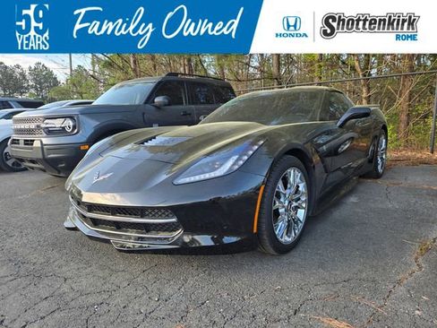 Used 2017 Chevrolet Corvette Stingray Coupe w/ 1LT image 1