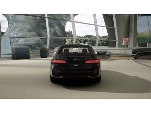 New 2026 BMW 540i xDrive image 5