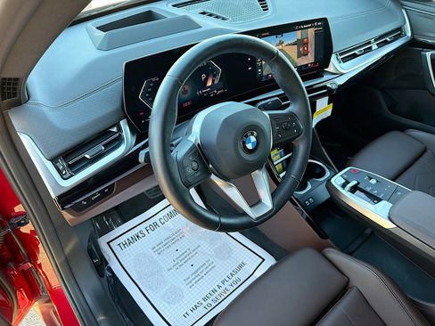 Used 2025 BMW X2 xDrive28i image 25