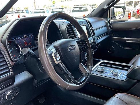 Used 2020 Ford Expedition King Ranch image 17