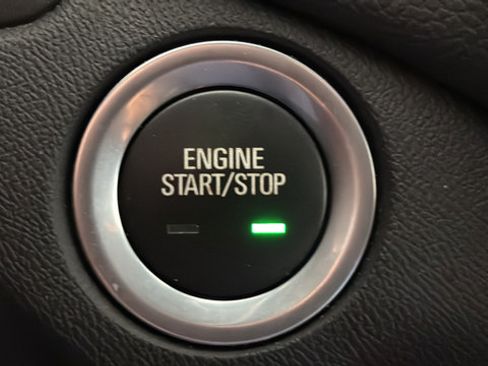 Used 2021 Chevrolet Equinox LT AWD/4WD image 22