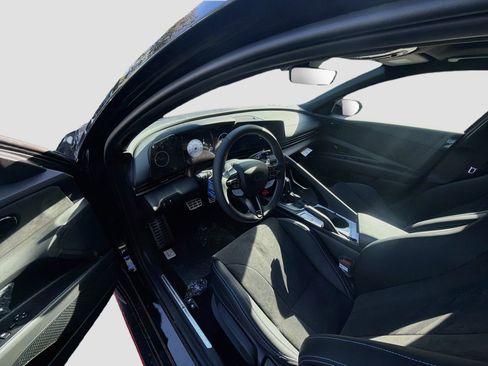 New 2026 Hyundai Elantra N FWD image 7