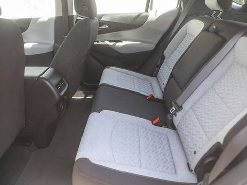 Used 2023 Chevrolet Equinox LS FWD image 19