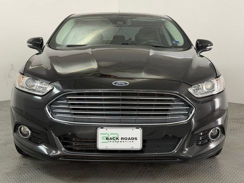 Used 2013 Ford Fusion Titanium w/ Titanium Driver Assist Pkg AWD/4WD image 2