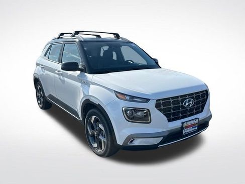 New 2026 Hyundai Venue SEL FWD image 8