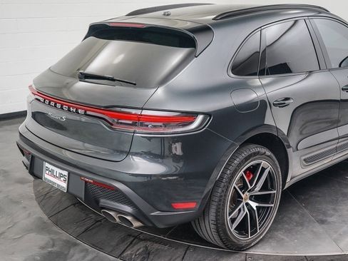 Used 2022 Porsche Macan S AWD/4WD image 11
