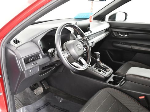 Used 2025 Honda CR-V Sport image 26