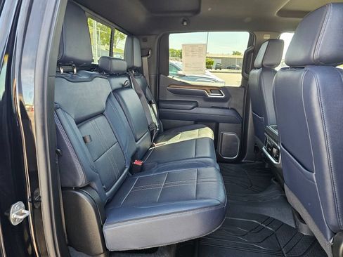 Used 2022 Chevrolet Silverado 1500 High Country AWD/4WD image 13