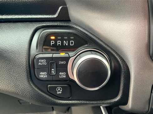 Used 2020 RAM 1500 Big Horn AWD/4WD image 37