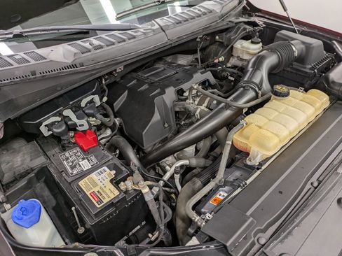 Used 2018 Ford F150 XLT w/ Equipment Group 302A Luxury image 30