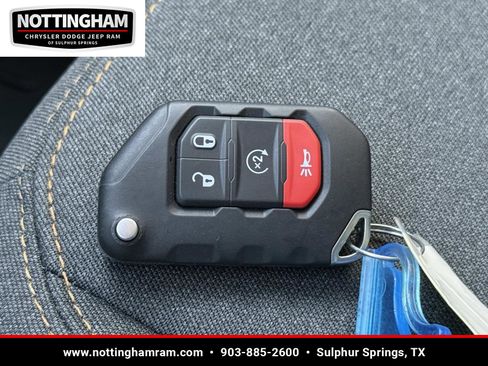 Used 2024 Jeep Wrangler Sport S image 31