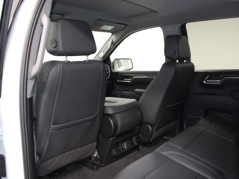 Used 2025 GMC Sierra 1500 SLT AWD/4WD image 24