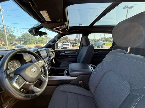 Used 2022 RAM 1500 Big Horn AWD/4WD image 13