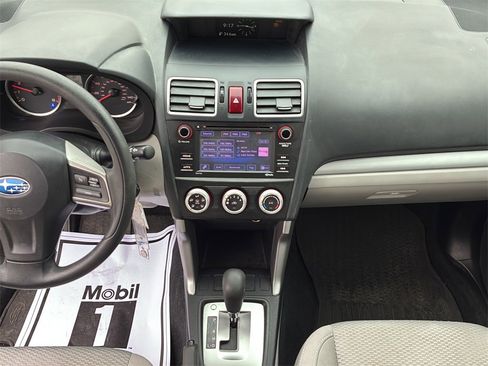 Used 2016 Subaru Forester 2.5i w/ Alloy Wheel Package image 32