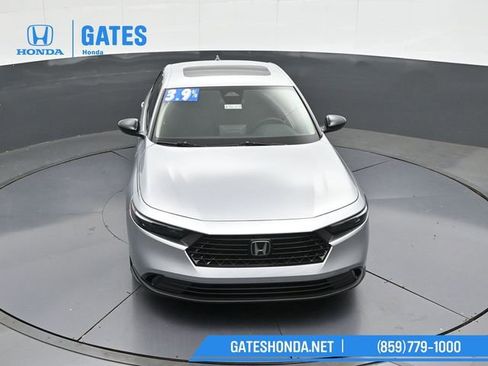 Used 2025 Honda Accord SE image 51