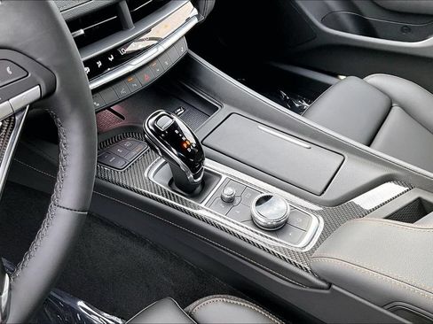New 2026 Cadillac CT5 V RWD image 10