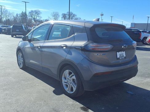 Used 2023 Chevrolet Bolt LT image 28