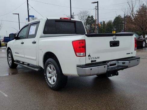 Used 2013 Nissan Titan SV w/ SV Value Truck Pkg image 3