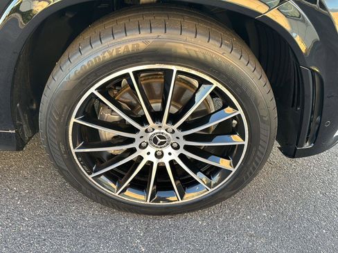 Used 2023 Mercedes-Benz GLE 450 4MATIC image 35
