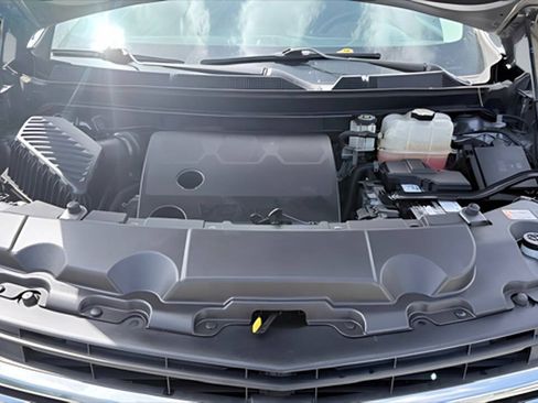 Used 2019 Chevrolet Traverse LS FWD image 12