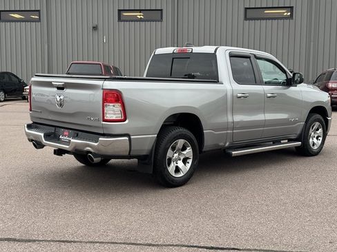 Used 2020 RAM 1500 Big Horn AWD/4WD image 6