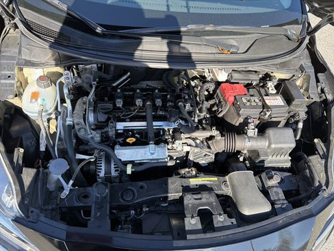 Used 2023 Nissan Versa SV image 20