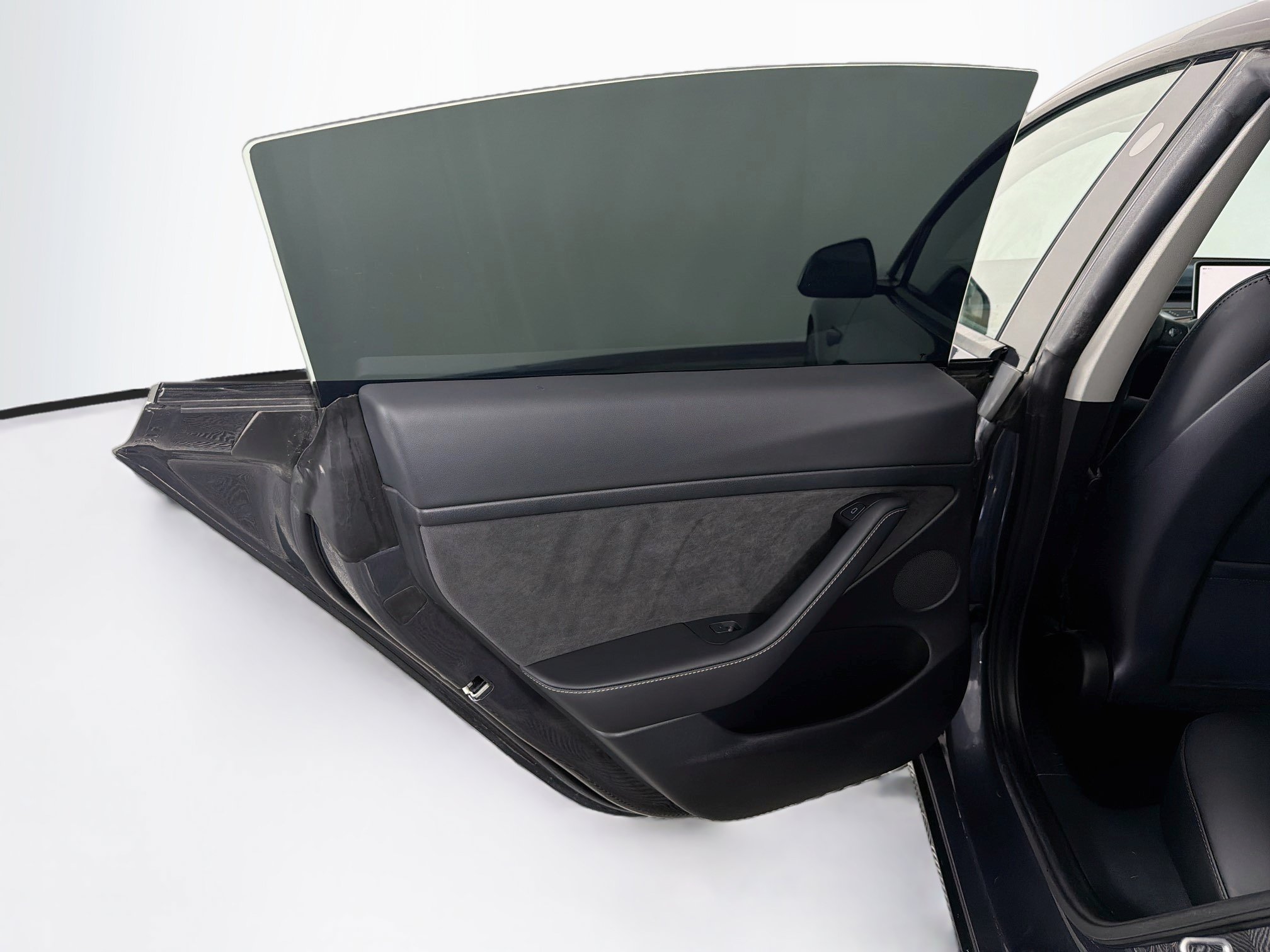 Used 2023 Tesla Model 3 Standard Range RWD image 27
