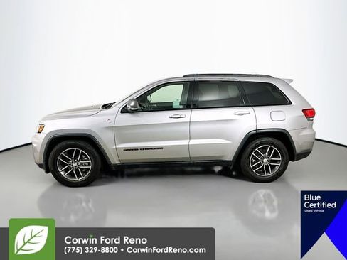 Used 2018 Jeep Grand Cherokee Trailhawk image 4