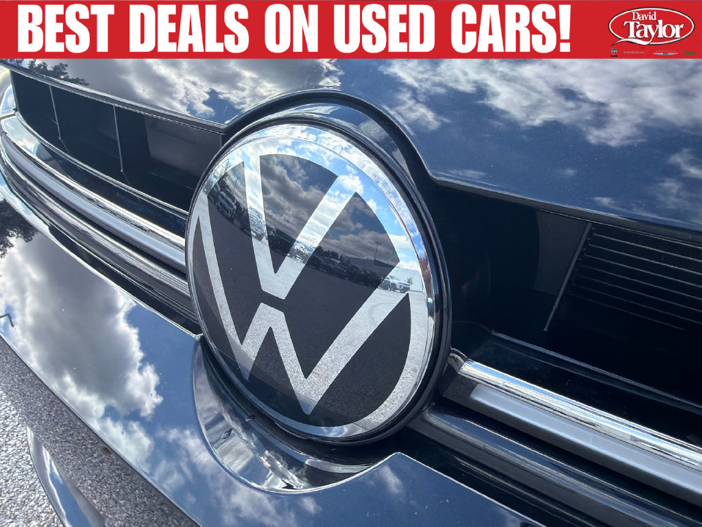 Used 2025 Volkswagen Jetta Sport FWD image 42