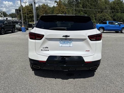 New 2025 Chevrolet Blazer RS w/ Enhanced Convenience Package image 4