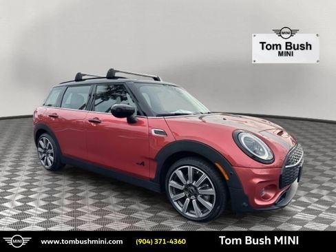 Certified 2024 MINI Cooper Clubman S image 1