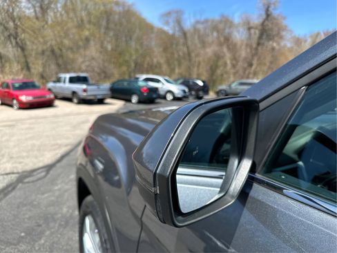 Used 2022 Volkswagen Atlas SE w/ Panoramic Sunroof Package AWD/4WD image 26