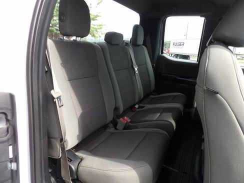 Used 2018 Ford F150 XL w/ Equipment Group 101A Mid RWD image 12