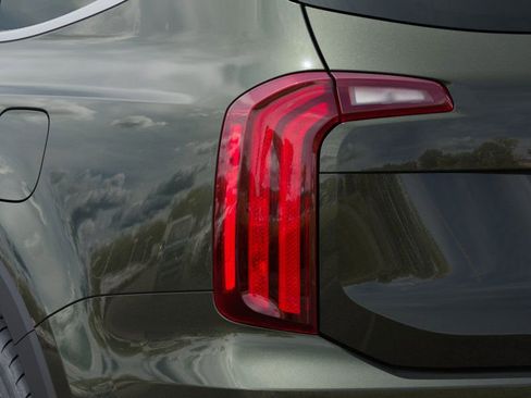 New 2025 Kia Telluride S image 11