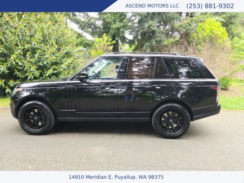 Used 2015 Land Rover Range Rover Supercharged AWD/4WD image 2