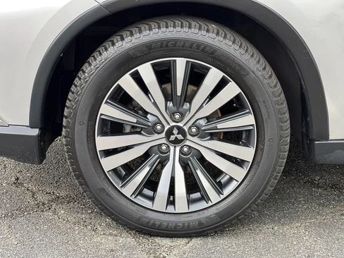 Used 2019 Mitsubishi Outlander SE FWD image 42