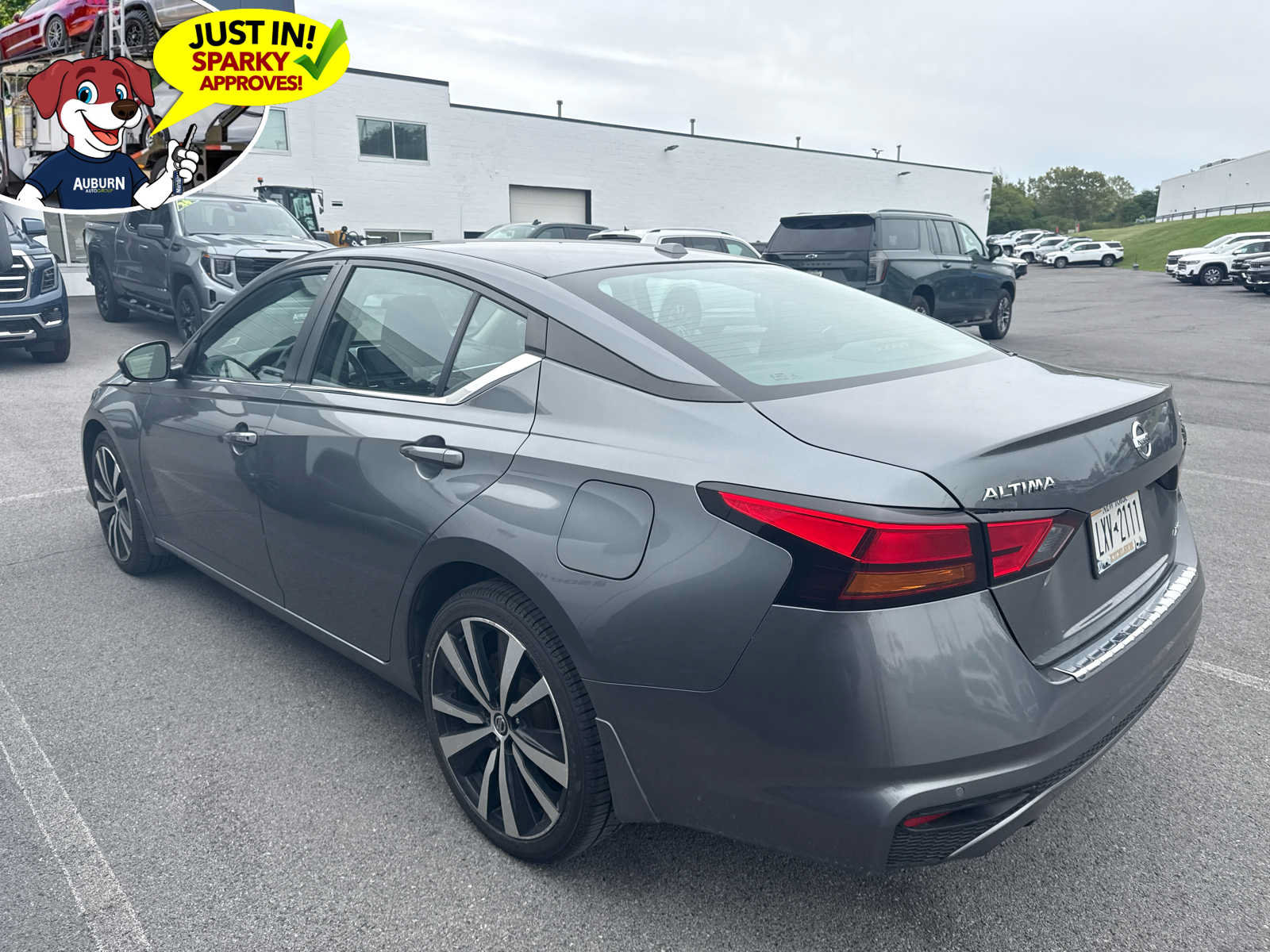 Used 2021 Nissan Altima 2.5 SR w/ SR Premium Package AWD/4WD image 4
