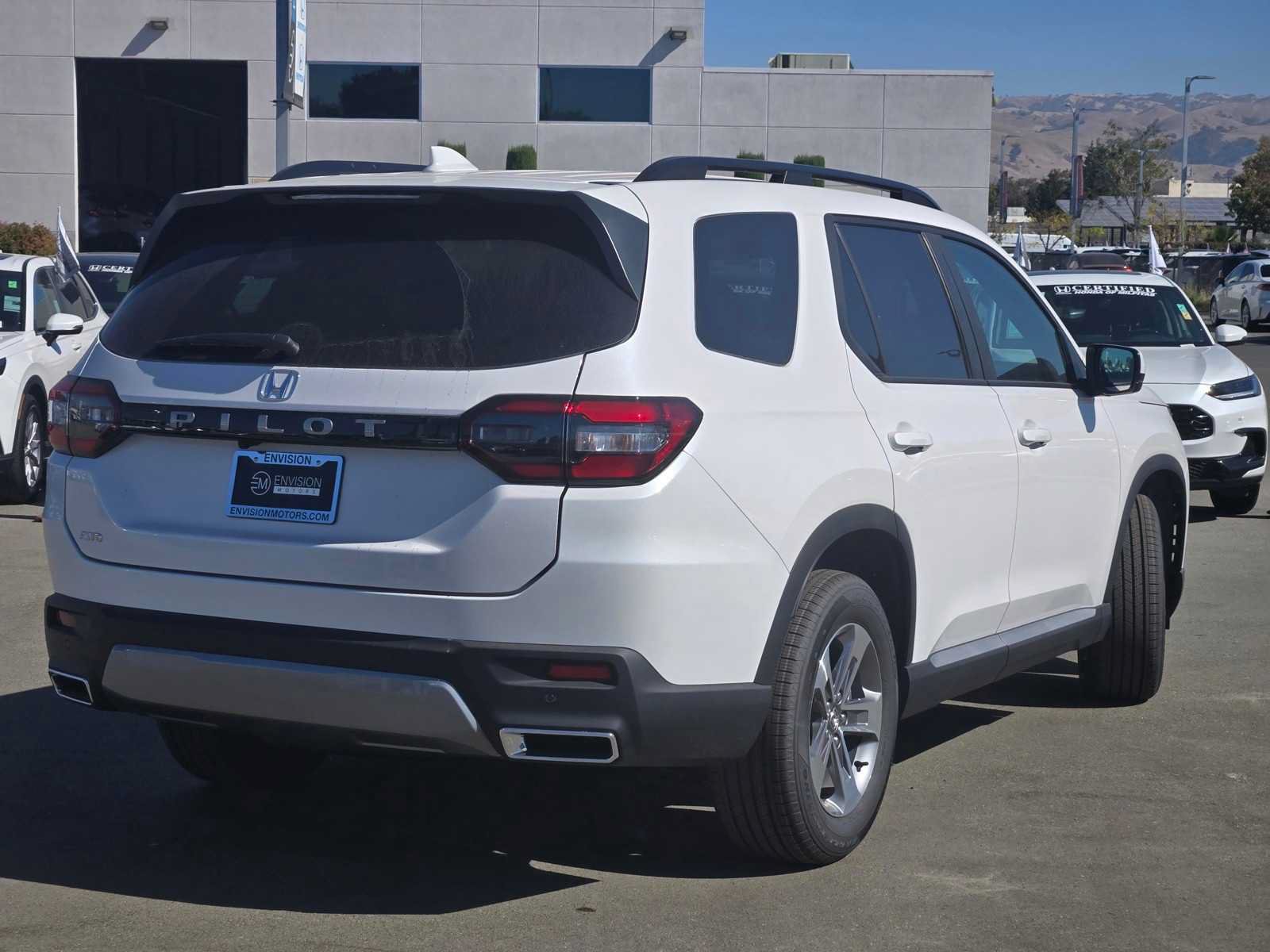 New 2026 Honda Pilot EX-L image 4