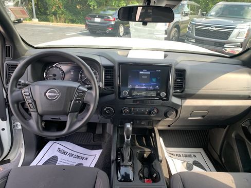 Used 2023 Nissan Frontier SV w/ Midnight Edition Package AWD/4WD image 20