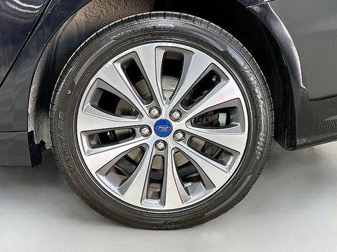 Used 2020 Ford Fusion SE AWD/4WD image 30