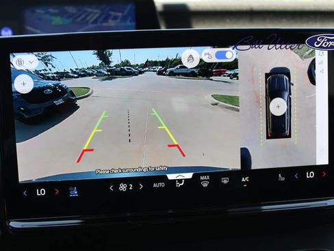 New 2025 Ford Expedition Max Platinum image 17