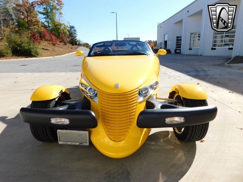 Used 2000 Plymouth Prowler image 3