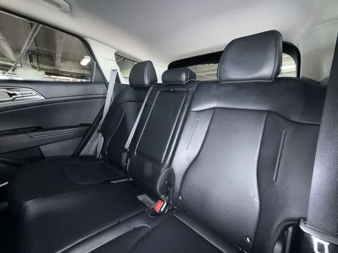Used 2024 Kia Sportage EX FWD image 22