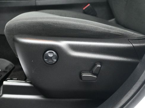 Used 2022 Dodge Durango SXT w/ Anodized Platinum Package image 17