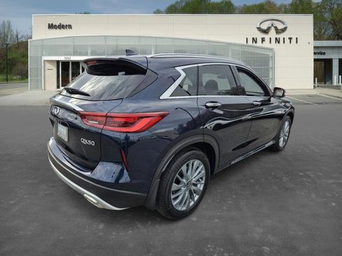 New 2025 INFINITI QX50 Luxe image 5