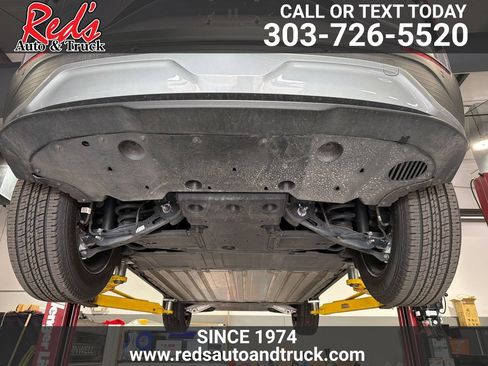 Used 2024 Chevrolet Blazer EV LT AWD/4WD image 28
